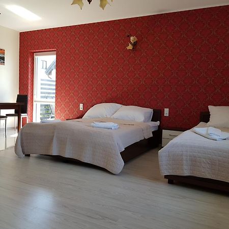 Apartamenty Maja -Pokoje - Domy Wakacyjne -Basen Podgrzewany -Jacuzzi - Sauna Леба Екстер'єр фото