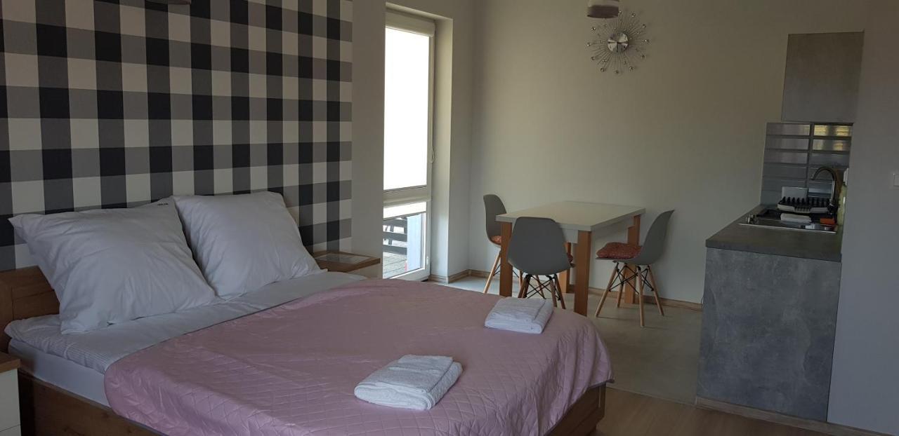 Apartamenty Maja -Pokoje - Domy Wakacyjne -Basen Podgrzewany -Jacuzzi - Sauna Леба Екстер'єр фото