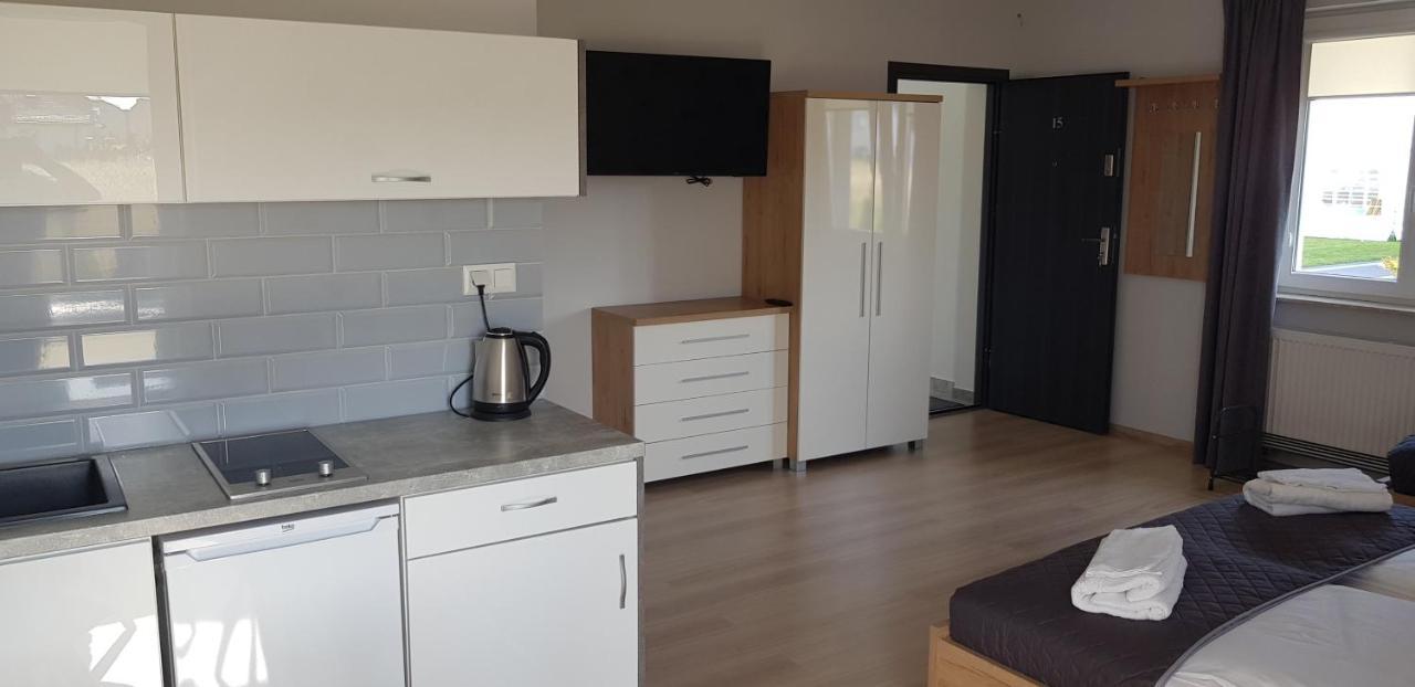 Apartamenty Maja -Pokoje - Domy Wakacyjne -Basen Podgrzewany -Jacuzzi - Sauna Леба Екстер'єр фото