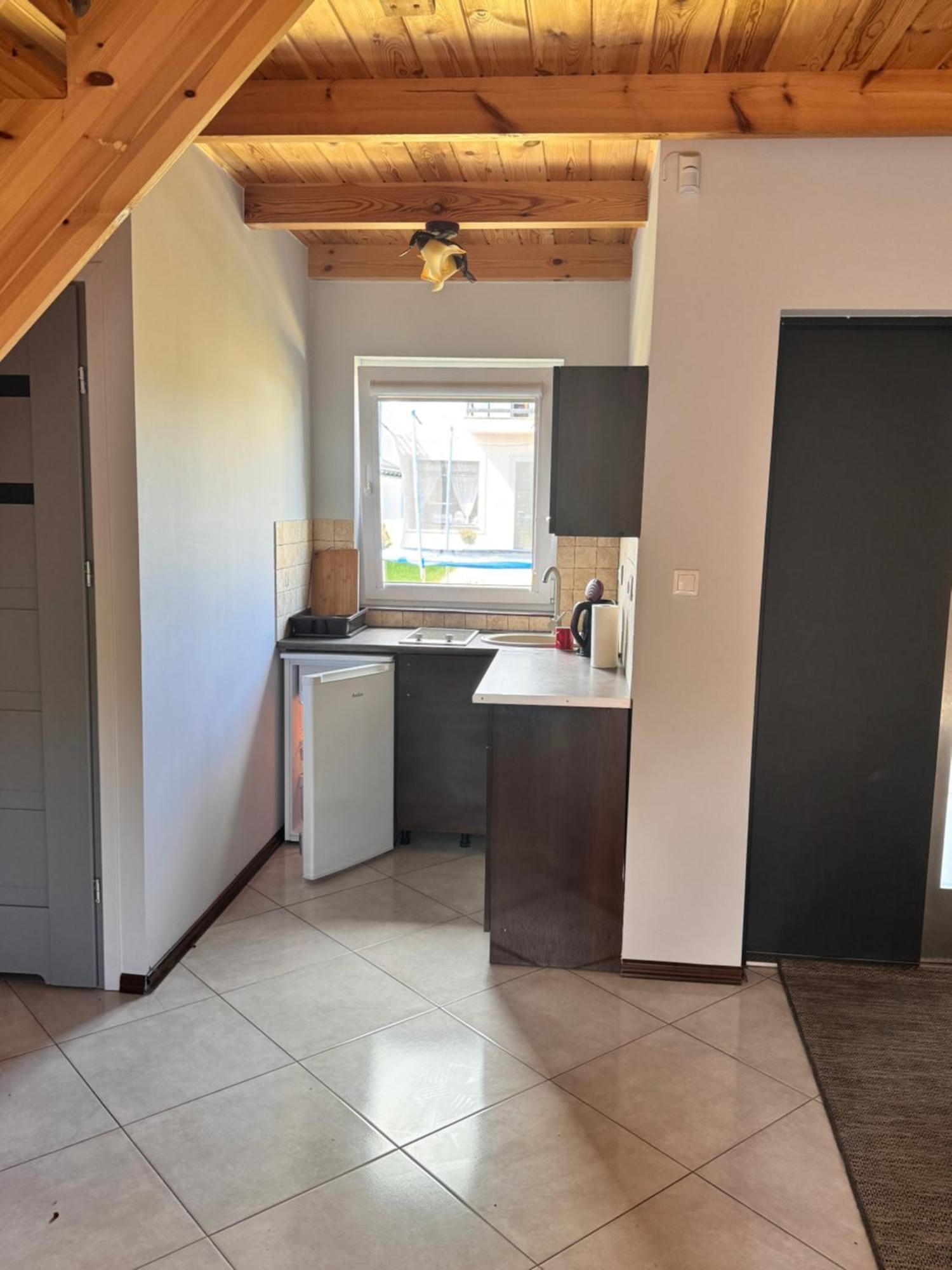 Apartamenty Maja -Pokoje - Domy Wakacyjne -Basen Podgrzewany -Jacuzzi - Sauna Леба Екстер'єр фото