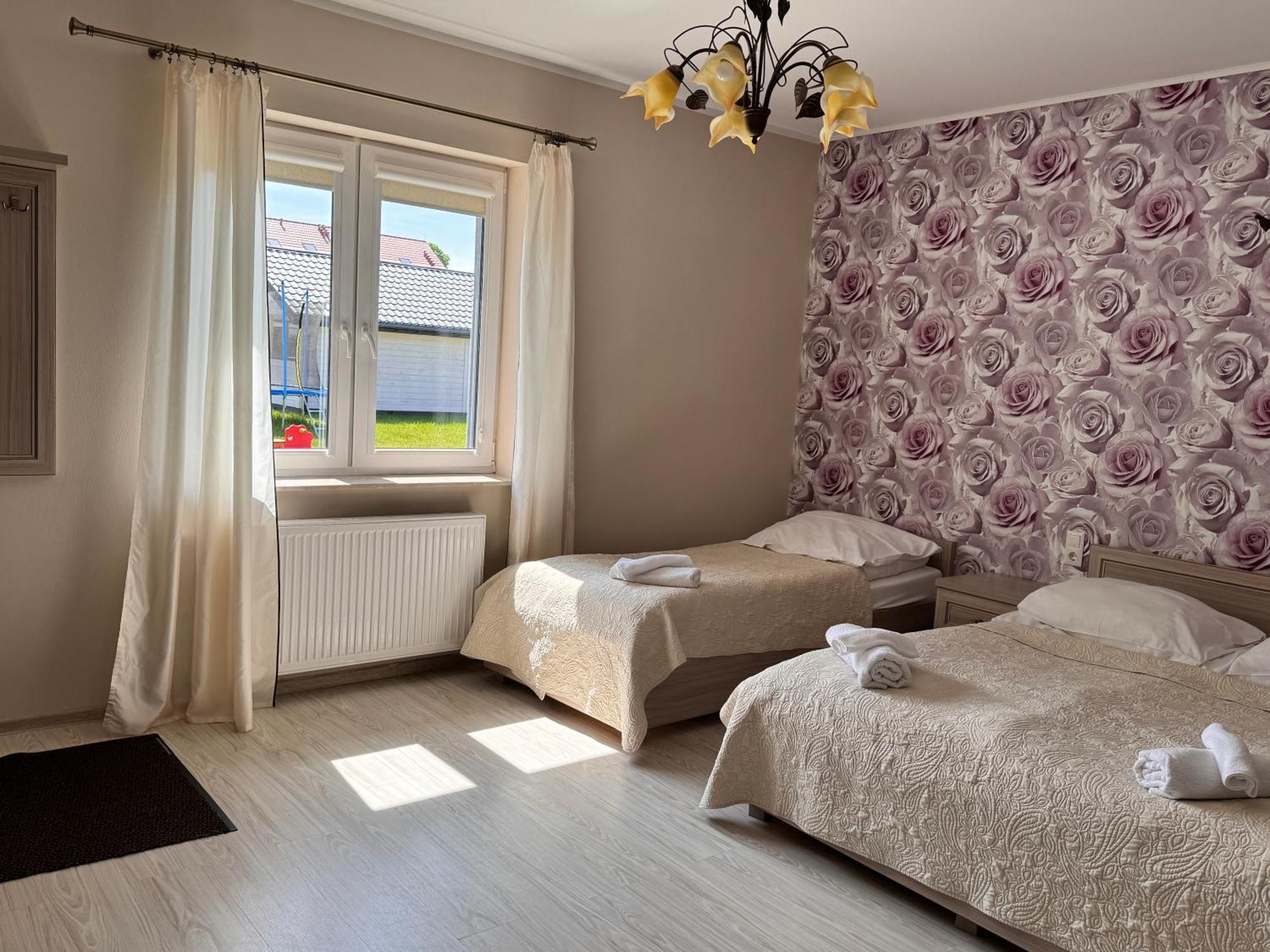 Apartamenty Maja -Pokoje - Domy Wakacyjne -Basen Podgrzewany -Jacuzzi - Sauna Леба Екстер'єр фото