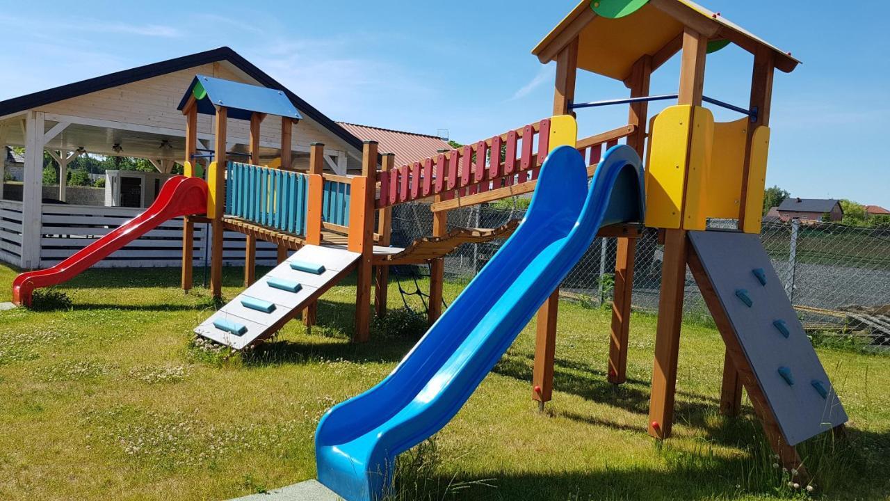 Apartamenty Maja -Pokoje - Domy Wakacyjne -Basen Podgrzewany -Jacuzzi - Sauna Леба Екстер'єр фото