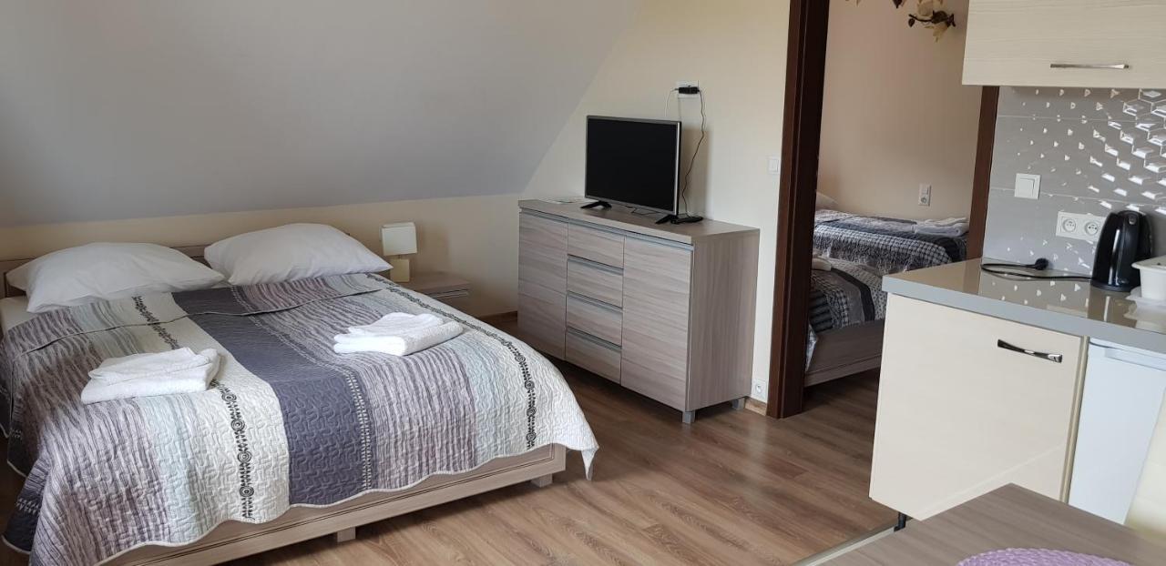 Apartamenty Maja -Pokoje - Domy Wakacyjne -Basen Podgrzewany -Jacuzzi - Sauna Леба Екстер'єр фото